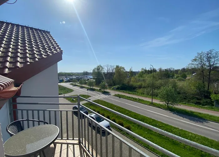 Apartament N°17 アパート ダルウフコ